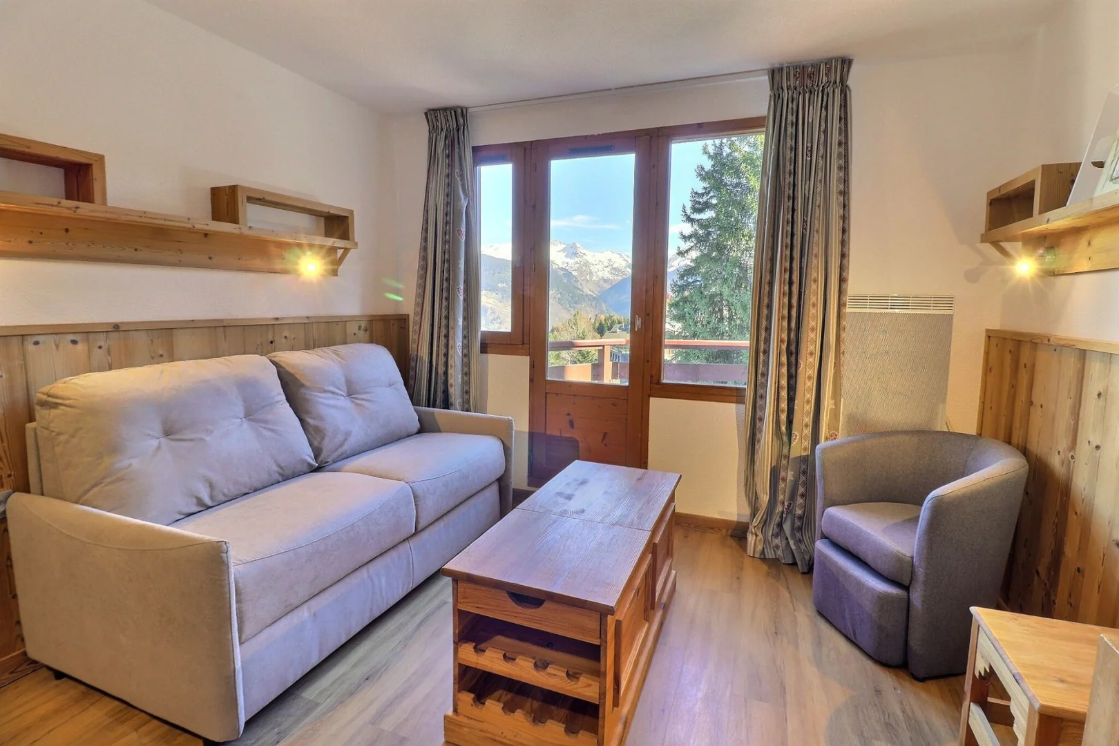 LGB928 / Dos piezas / La Tania / Centre - La Tania